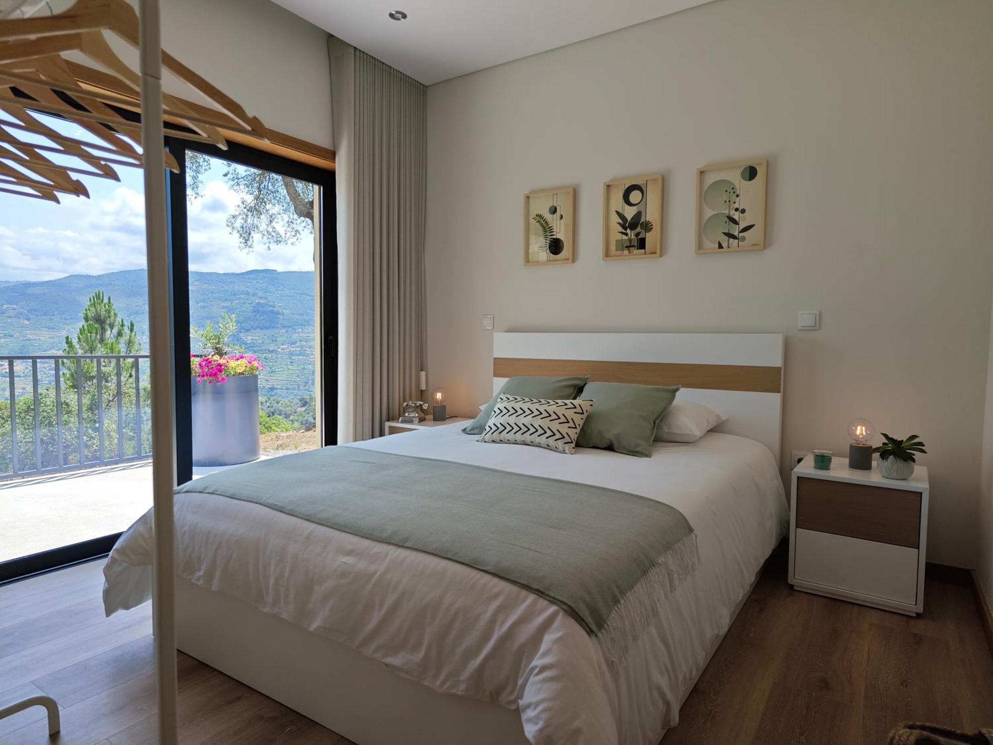 Casa Da Milinha - With A Pool Near Rio Douro * Santa Cruz do Douro